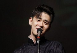 张云雷恋情爆料最新,揭秘娱乐圈新恋情背后的故事