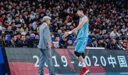 新疆球员爆料网站最新消息,揭秘新疆足球圈幕后真相