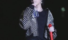 华晨宇爆料朱一龙视频,视频曝光两人亲密互动瞬间！