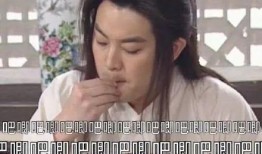 娱乐吃瓜阿姐是谁,她是如何成为娱乐圈热门话题的？