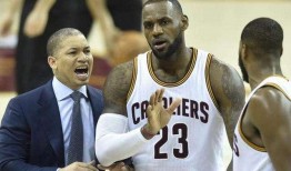 骑士主教练爆料视频,训练幕后故事与战术解析