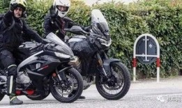 阿普利亚双缸最新爆料,性能升级，引领摩托车市场新潮流