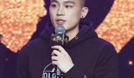 最新爆料欧豪,神秘女友身份引热议，甜蜜互动引网友猜测