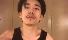 网友爆料韩国大叔视频,揭秘背后惊人真相！